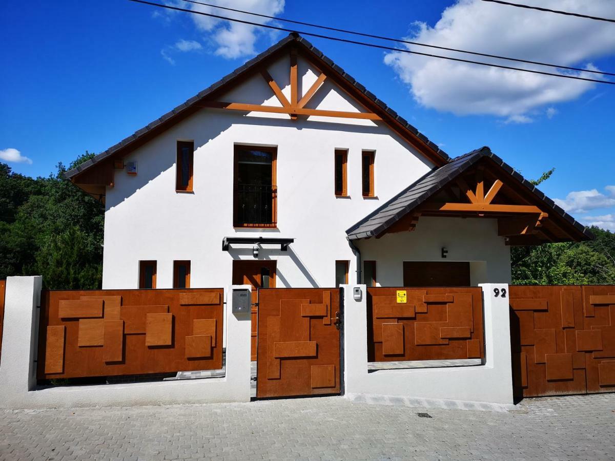 Fenyo Apartman Miskolctapolca 외부 사진